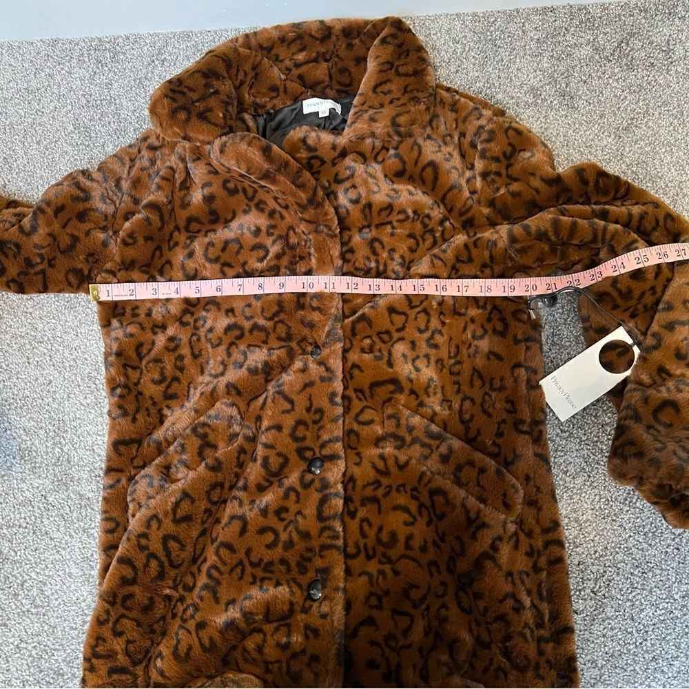 Revolve, Privacy Please Addison Coat in Leopard - Picture 11 of 12